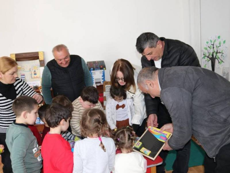 ცაგერის მუნიციპალიტეტის სოფელ ოყურეშში, რეაბილიტირებულ  საბავშვო ბაღში, სწავლა-აღზრდის...